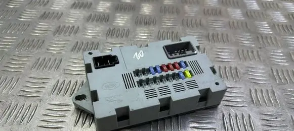 Land Rover Discovery Sport Fuse module CPLA14Q073AA 73707520 1601201161
