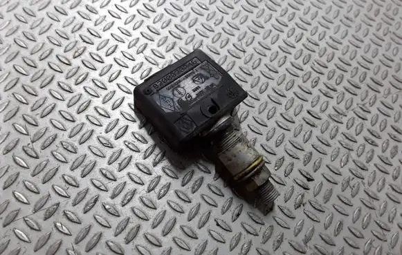 Renault Laguna II Tire pressure sensor 8200023746