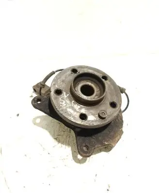 Renault Trafic II (X83) Front wheel hub