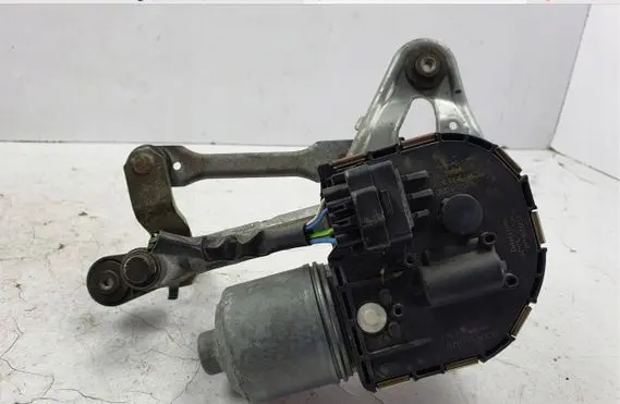 Peugeot 3008 I Front wiper linkage and motor 