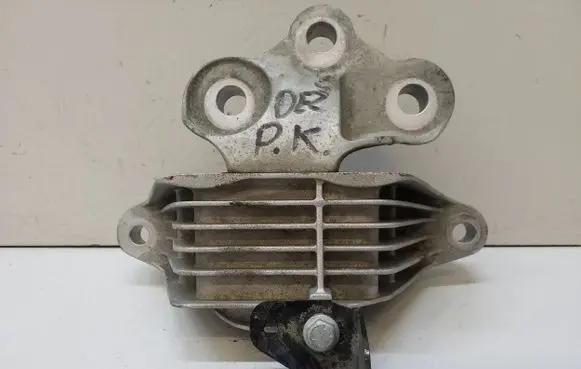 Opel Insignia B Gearbox mount 84248715