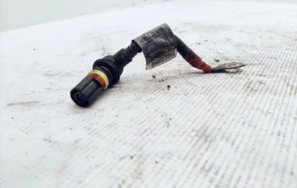 BMW 3 E46 Glow plug wires 778757703