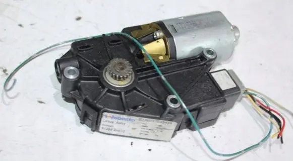 Nissan Micra Sunroof motor/actuator 91205EB203