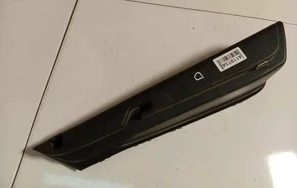 Mazda 3 I Other interior part 