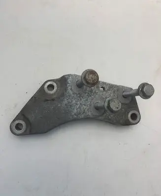 Audi Q3 8U Engine mounting bracket 5N0199117A