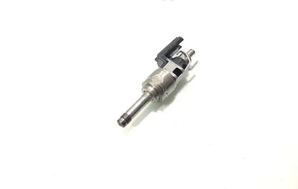 Volvo V40 Fuel injector 31432774