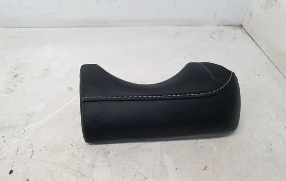Toyota RAV 4 (XA40) Dashboard glove box trim 5542142130