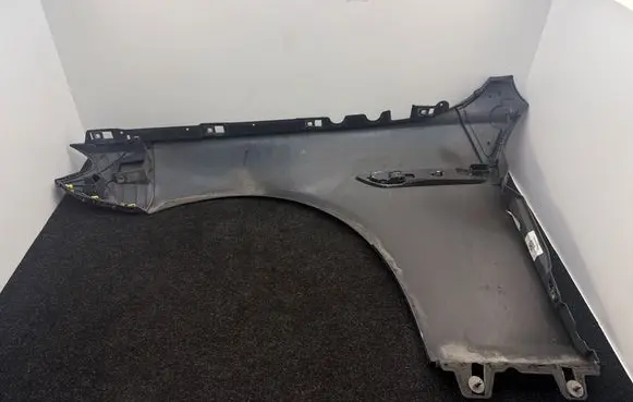 BMW 6 F06 Gran coupe Fender 7212418 721241822 722860