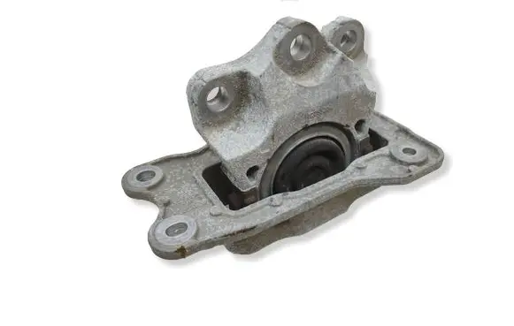 Volvo S60 Engine mount bracket 32255204