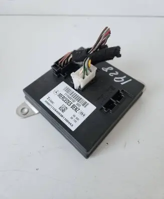 Mercedes-Benz E W211 Comfort/convenience module 2115452132