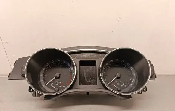 Skoda Superb B6 (3T) Speedometer (instrument cluster) 3T2920941M 1552508594 104817
