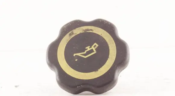 Ford Focus Oil filler cap 938M-6766-BB