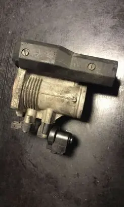 BMW 5 E39 Throttle valve 1247594