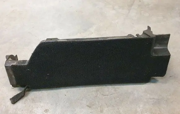 Volkswagen Golf I Parcel shelf speaker trim grill 171867763D