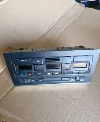 Audi A4 S4 B7 8E 8H Climate control unit 8E0820043BK 0571044