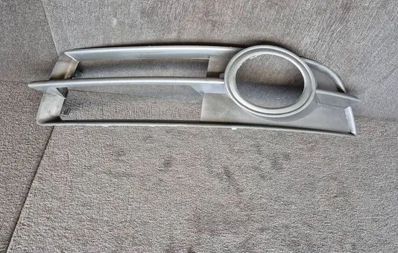 Audi A6 S6 C6 4F Front bumper lower grill 4F0807681D