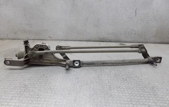 Ford Focus Front wiper linkage and motor 3397020850 4M5117504AC
