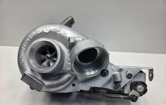Mercedes-Benz C W203 Turbo A6460900080 6460900080