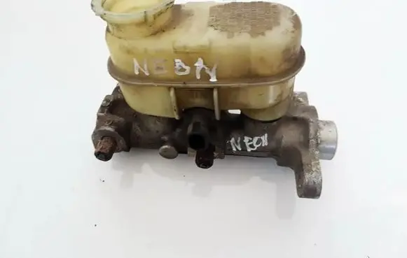 Chrysler Neon I Master brake cylinder