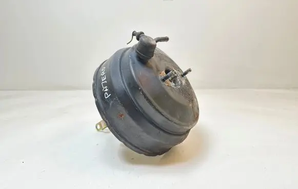 Mitsubishi Pajero Brake booster 85203407