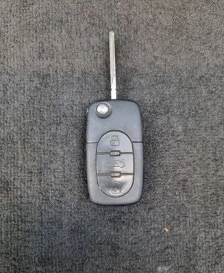 Audi A4 S4 B6 8E 8H Ignition key/card 8Z0837231D