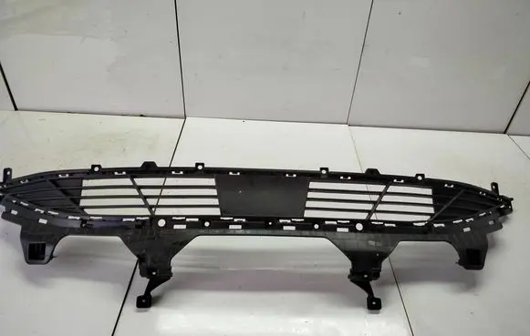 Front bumper lower grill