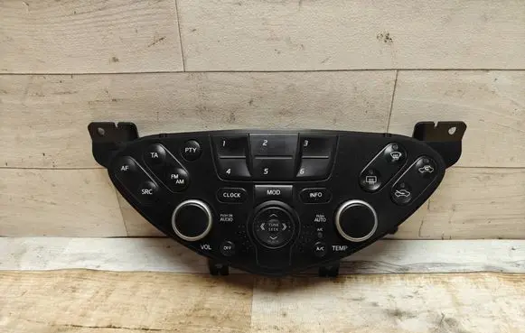 Nissan Primera Climate control unit 28395AV600 20418867H CSW5880C