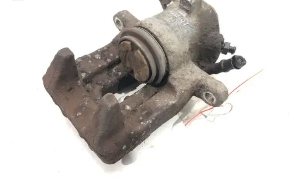 Volkswagen Golf IV Rear brake caliper