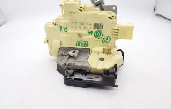 Audi Q7 4L Front door lock 3C1837016B
