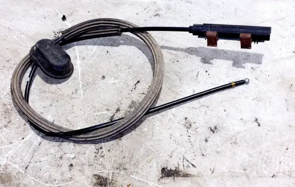 Volkswagen Golf V Engine bonnet/hood lock release cable 1K1823535A