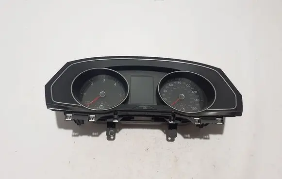 Speedometer (instrument cluster)