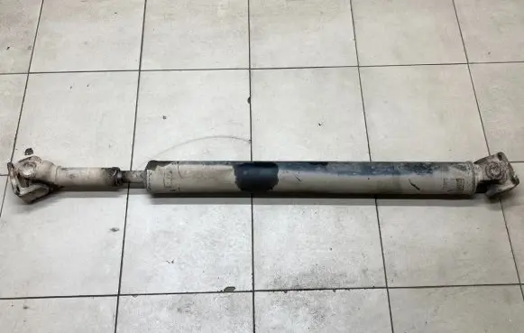 KIA Sorento Rear driveshaft/prop shaft 