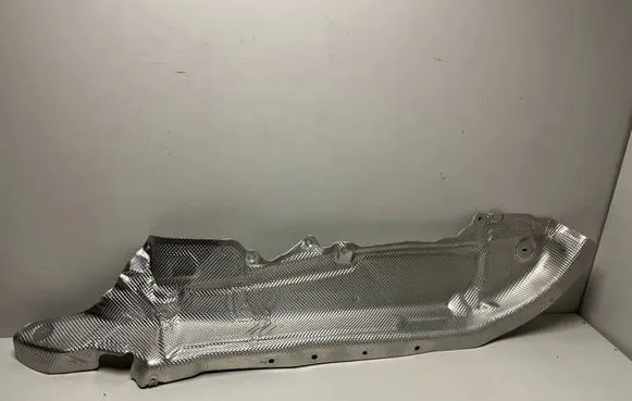 BMW X6 G06 Heat shield in engine bay 9464490