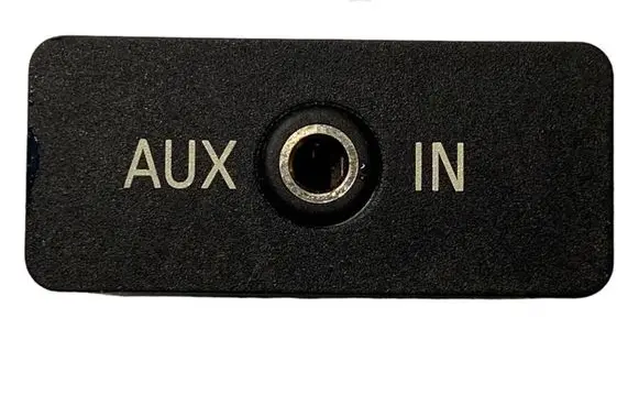 BMW X5 E70 USB socket connector 6986791 61316986791