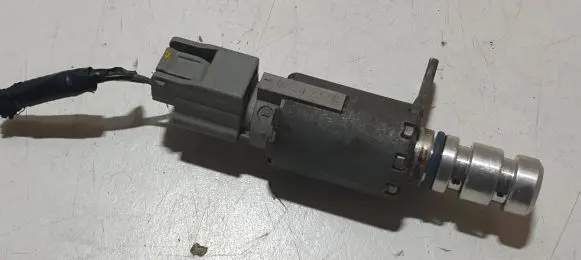 Renault Clio V Camshaft vanos timing valve 06542370
