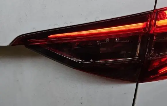 Skoda Superb B8 (3V) Rear/tail lights 3V9945308B IMPRK1436387