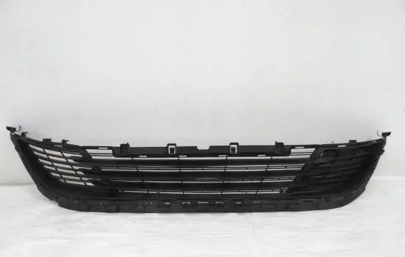 Peugeot 308 Front bumper lower grill AA36136869