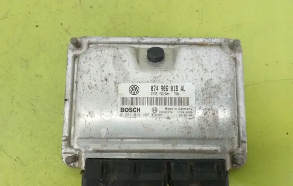 Volkswagen Transporter - Caravelle T4 Engine control unit/module 074906018AL