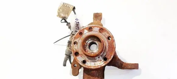 Opel Zafira B Front wheel hub