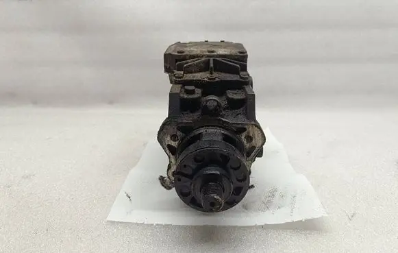 Opel Zafira A Fuel injection high pressure pump 0470504015