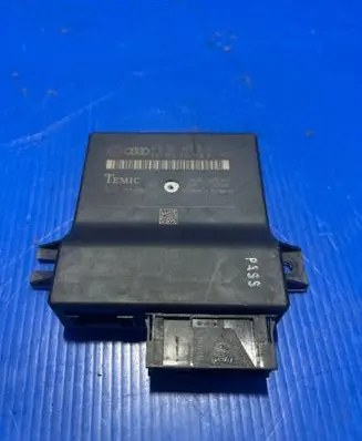 Audi A6 S6 C6 4F Gateway control module 4F0907468D 4F0910468A