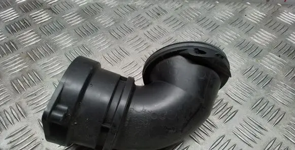 Air intake hose/pipe