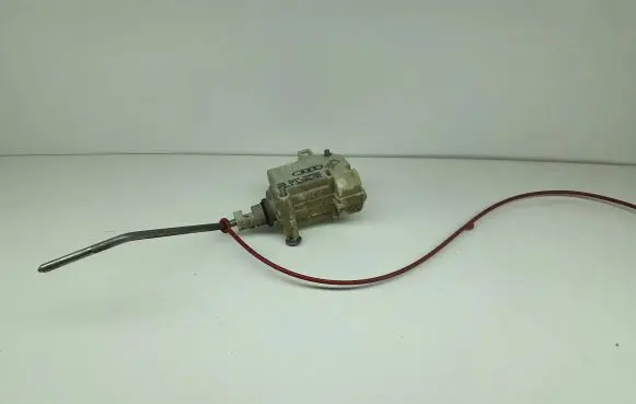 Audi A3 S3 8P Central locking motor 3B0959781 8P4862153 D203N06458
