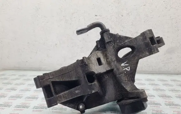 Volkswagen Sharan Alternator belt tensioner 028903143AB