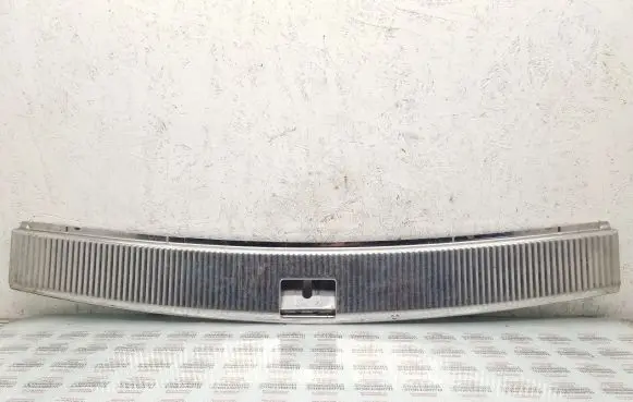 Volkswagen Touareg I Trunk/boot sill cover protection 7L6863459B