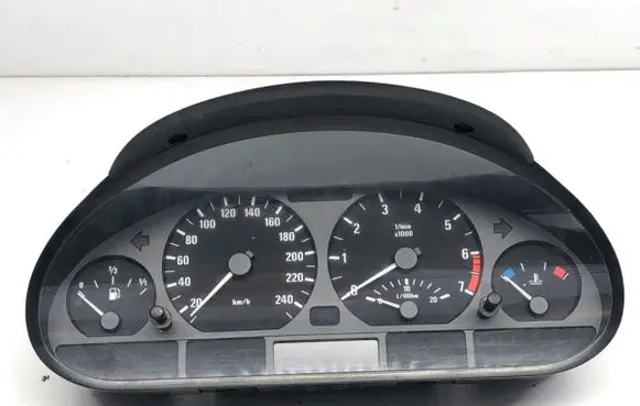 Speedometer (instrument cluster)