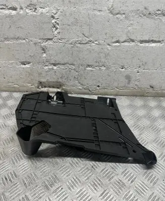Mercedes-Benz E AMG W213 Other trunk/boot trim element A2056844400
