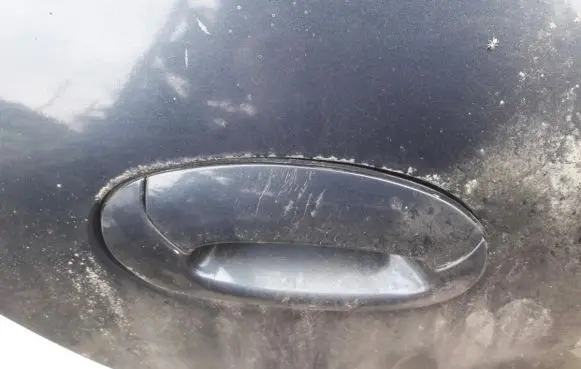 Hyundai Lantra II Front door exterior handle