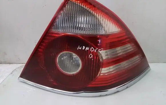 Ford Mondeo Mk III Rear/tail lights