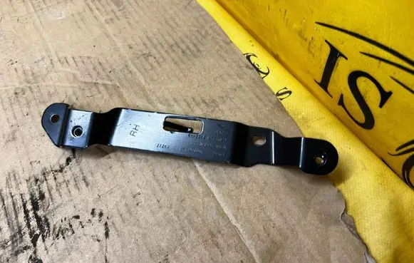 Ford Bronco Other exterior part M2DB-S310W34-A M2DBS310W34A M2DB-S312A52-AB